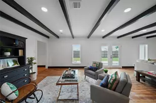 701 W 39th St, Houston, TX 77018 - Photo 7