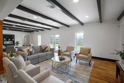 701 W 39th Street, Houston, TX 77018 - Photo 9