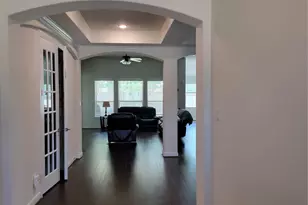 5803 Nowlands Run Ln, Sugar Land, TX 77479 - Photo 5