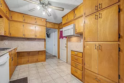 120 Fern Lane, Highlands, TX 77562 - Photo 13