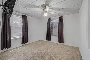 120 Fern Ln, Highlands, TX 77562 - Photo 23