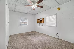 120 Fern Ln, Highlands, TX 77562 - Photo 27