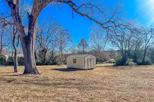 2010 Salt Works Rd, Palestine, TX 75803 - Photo 21