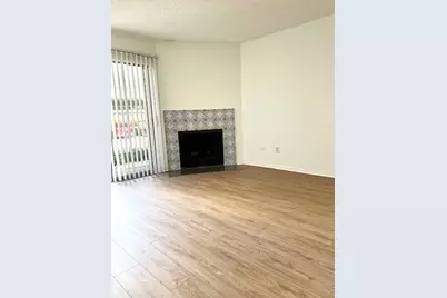 2120 El Paseo Street #303, Houston, TX 77054 - Photo 3