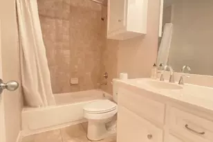 3729 Main Poplar Dr, Houston, TX 77025 - Photo 19