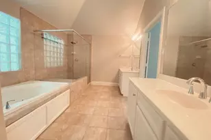 3729 Main Poplar Dr, Houston, TX 77025 - Photo 15