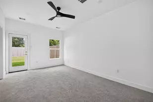 9309 Caddo Rd, Houston, TX 77078 - Photo 27