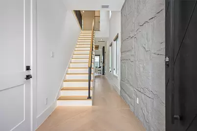 631 Rolling Oaks, Stafford, TX 77477 - Photo 5