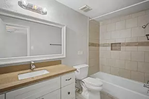 413 W Semands Ave, Conroe, TX 77301 - Photo 9