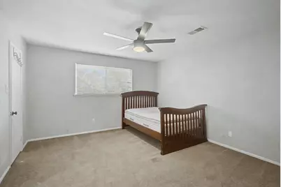 413 W Semands Avenue, Conroe, TX 77301 - Photo 11