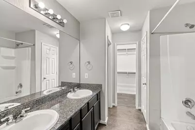 13042 Rose Landing Drive, Houston, TX 77070 - Photo 11