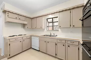 14126 Wadebridge Way, Houston, TX 77015 - Photo 13