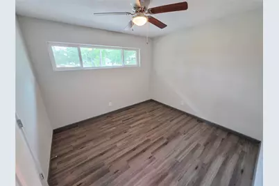 910 Royal Oak Drive, Dickinson, TX 77539 - Photo 17