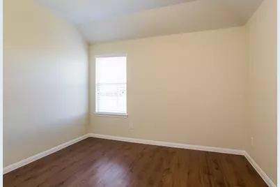 8606 Chaletford Drive, Houston, TX 77044 - Photo 5