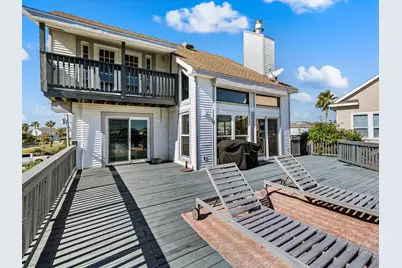 334 Paradise Drive, Tiki Island, TX 77554 - Photo 21