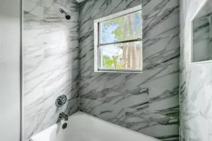 306 Armstrong St, Houston, TX 77029 - Photo 21