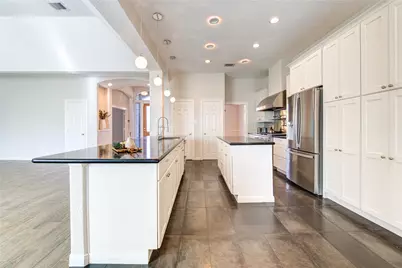 309 Oak Creek Drive, League City, TX 77573 - Photo 13