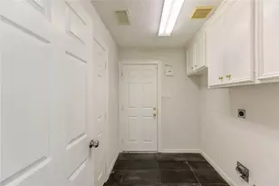 309 Oak Creek Dr, League City, TX 77573 - Photo 17