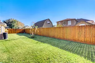 309 Oak Creek Dr, League City, TX 77573 - Photo 33