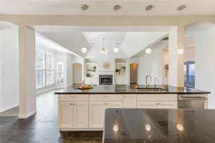 309 Oak Creek Dr, League City, TX 77573 - Photo 13