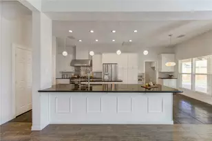 309 Oak Creek Dr, League City, TX 77573 - Photo 11