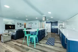 13135 Gulf Beach Dr, Freeport, TX 77541 - Photo 9