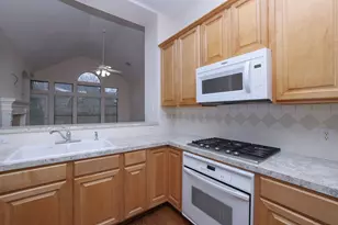 10997 Mercer Estates Ct, Conroe, TX 77385 - Photo 17