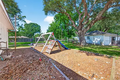 809 Bernard Avenue, Rosenberg, TX 77471 - Photo 47