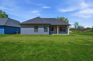 612 Austin St, West Columbia, TX 77486 - Photo 31