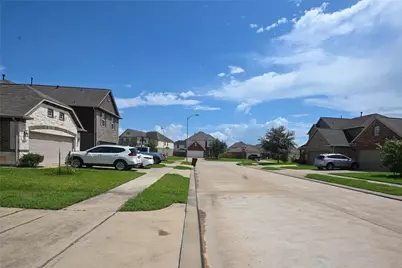 14910 Hope Hills Lane, Cypress, TX 77433 - Photo 23