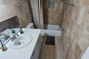 10112 Beekman Pl Dr, Houston, TX 77043 - Photo 29