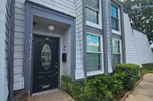 10112 Beekman Pl Dr, Houston, TX 77043 - Photo 1