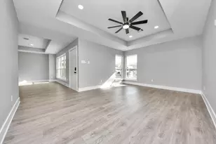 2130 Lamina Ln, Houston, TX 77017 - Photo 9