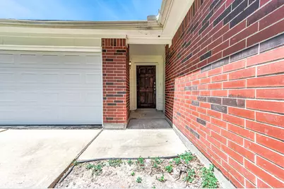 5922 James Place, Houston, TX 77085 - Photo 3