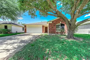5922 James Pl, Houston, TX 77085 - Photo 1
