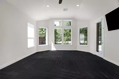 13235 Westmont Heights Lane, Houston, TX 77044 - Photo 17