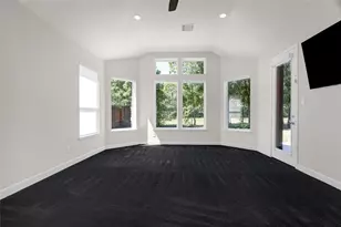 13235 Westmont Heights Ln, Houston, TX 77044 - Photo 17