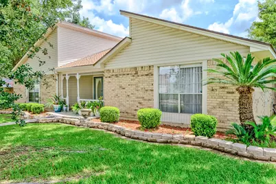 2103 Avenue N, Nederland, TX 77627 - Photo 3