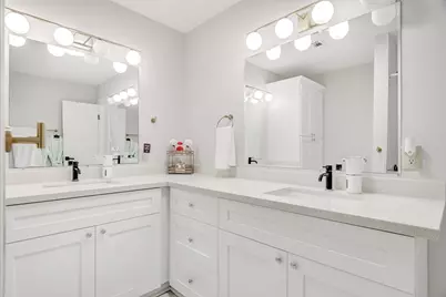 2103 Avenue N, Nederland, TX 77627 - Photo 27