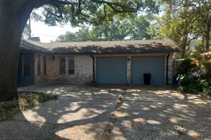 10031 Briar Rose Dr, Houston, TX 77042 - Photo 23