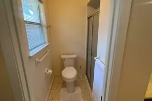 10031 Briar Rose Dr, Houston, TX 77042 - Photo 17
