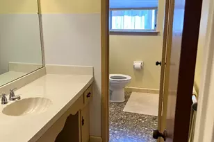 10031 Briar Rose Dr, Houston, TX 77042 - Photo 29