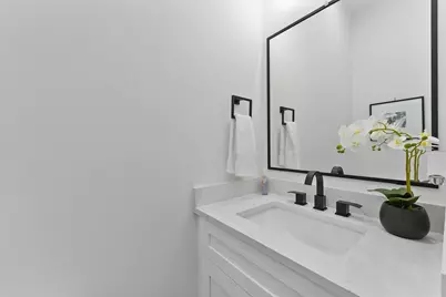 6102 Endeavor Heights Road, Houston, TX 77091 - Photo 11