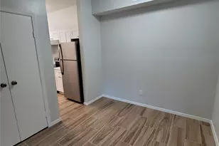 7055 N Holiday Dr, Galveston, TX 77550 - Photo 9