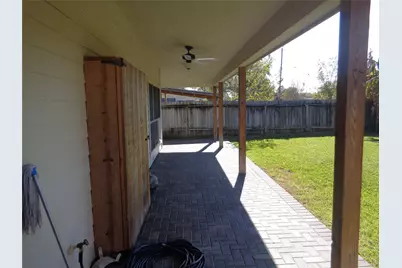 9414 Westacre Place, Houston, TX 77083 - Photo 13