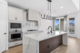 31518 Bramble Holw Ct, Fulshear, TX 77441 - Photo 7