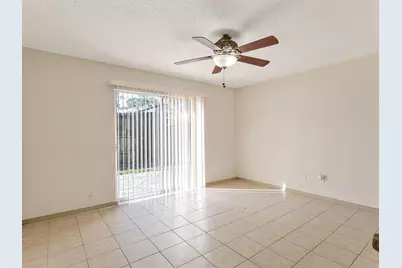 726 Corvette Court, Houston, TX 77060 - Photo 9