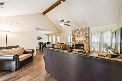 3218 Cherry Creek Drive, Missouri City, TX 77459 - Photo 5