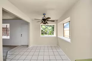 5322 Bulen Ave, Friendswood, TX 77546 - Photo 17