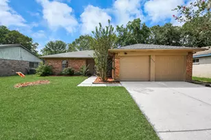 5322 Bulen Ave, Friendswood, TX 77546 - Photo 5